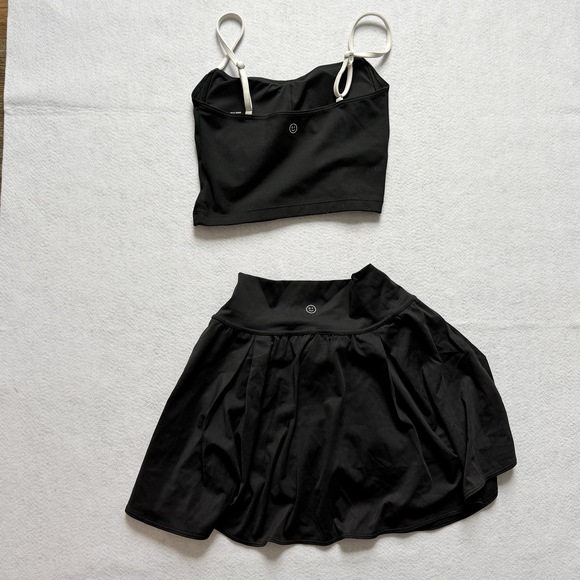 Gilly Hicks Athletic tennis set recharge Cami crop tank + tennis skirt xxs black - Picture 2 of 6